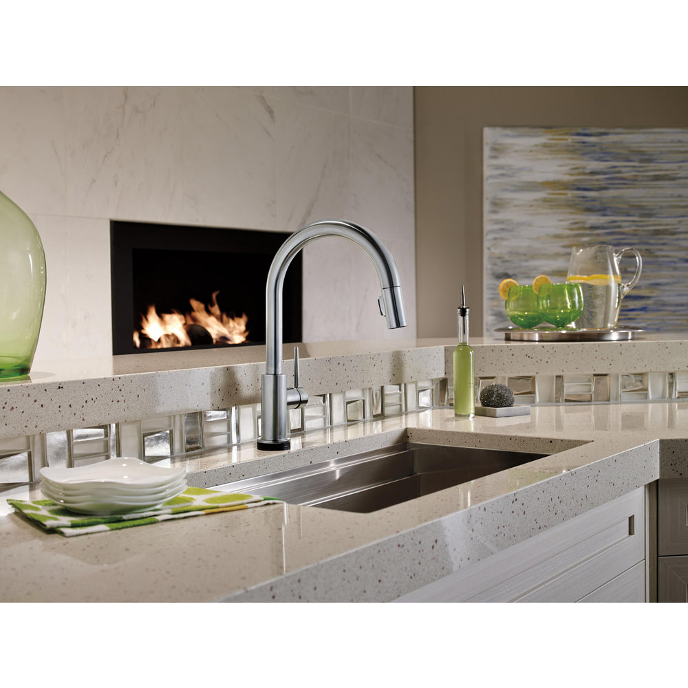 Delta 9159T-AR-DST Trinsic 1-Handle Touch Kitchen Faucet with Pull-Down Sprayer & Touch2O Technology, Arctic Stainless