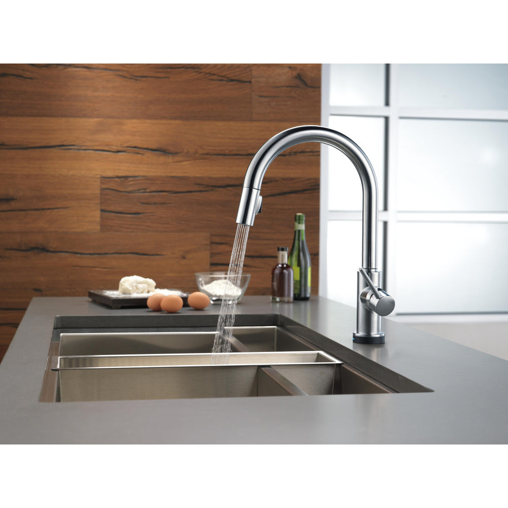 Delta 9159T-AR-DST Trinsic 1-Handle Touch Kitchen Faucet with Pull-Down Sprayer & Touch2O Technology, Arctic Stainless