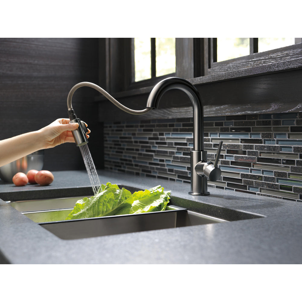 Delta 9959-KS-DST Trinsic 1-Handle Bar Faucet with Pull-Down Sprayer - Black Stainless