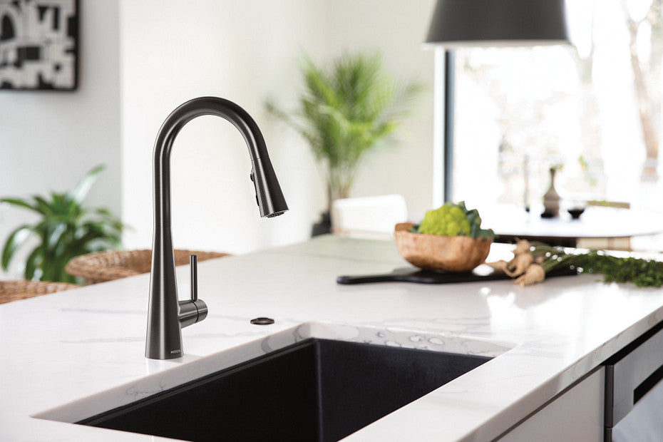 Moen 7864BLS Sleek Single-Handle Kitchen Faucet with Boosted Rinse Pulldown Sprayer in Black Stainless