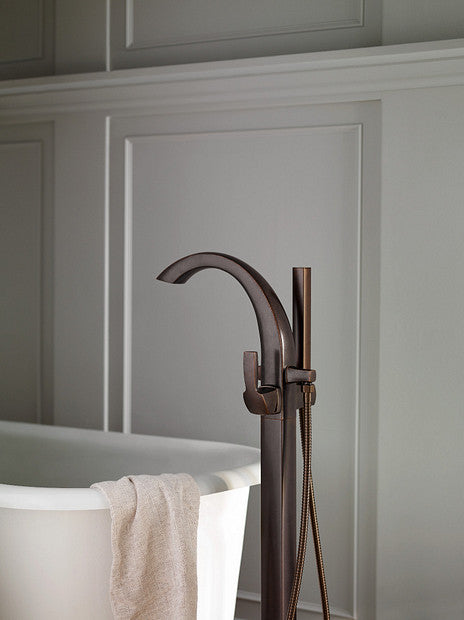 Moen 695ORB Voss Free-Standing One-Handle Tub Filler with Handheld Shower, Oil Rubbed Bronze 