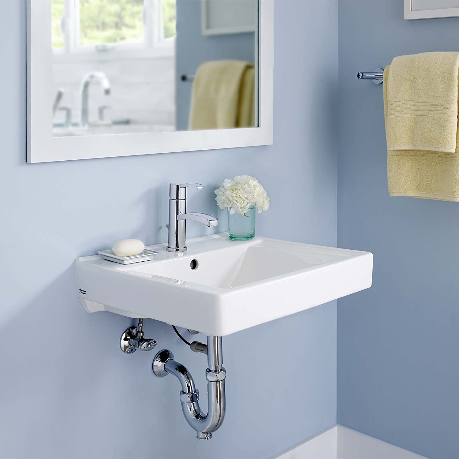 American Standard 9024001EC.020 Decorum Wall-Hung Bathroom Sink with EverClean, 1-Hole, White 