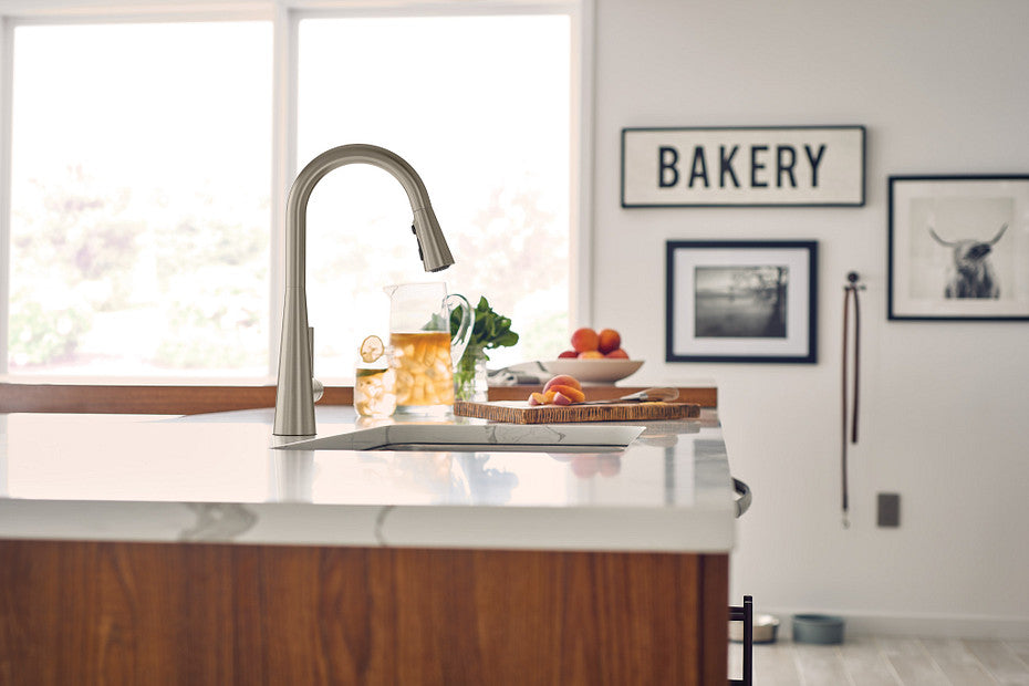 Moen 7864SRS Sleek Single-Handle Kitchen Faucet with Pulldown Sprayer - Spot Resist Stainless