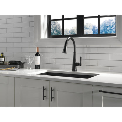 Delta 9182T-BL-DST Single Handle Pull Down Kitchen Faucet with Touch2O Technology & ShieldSpray Technology - Matte Black 