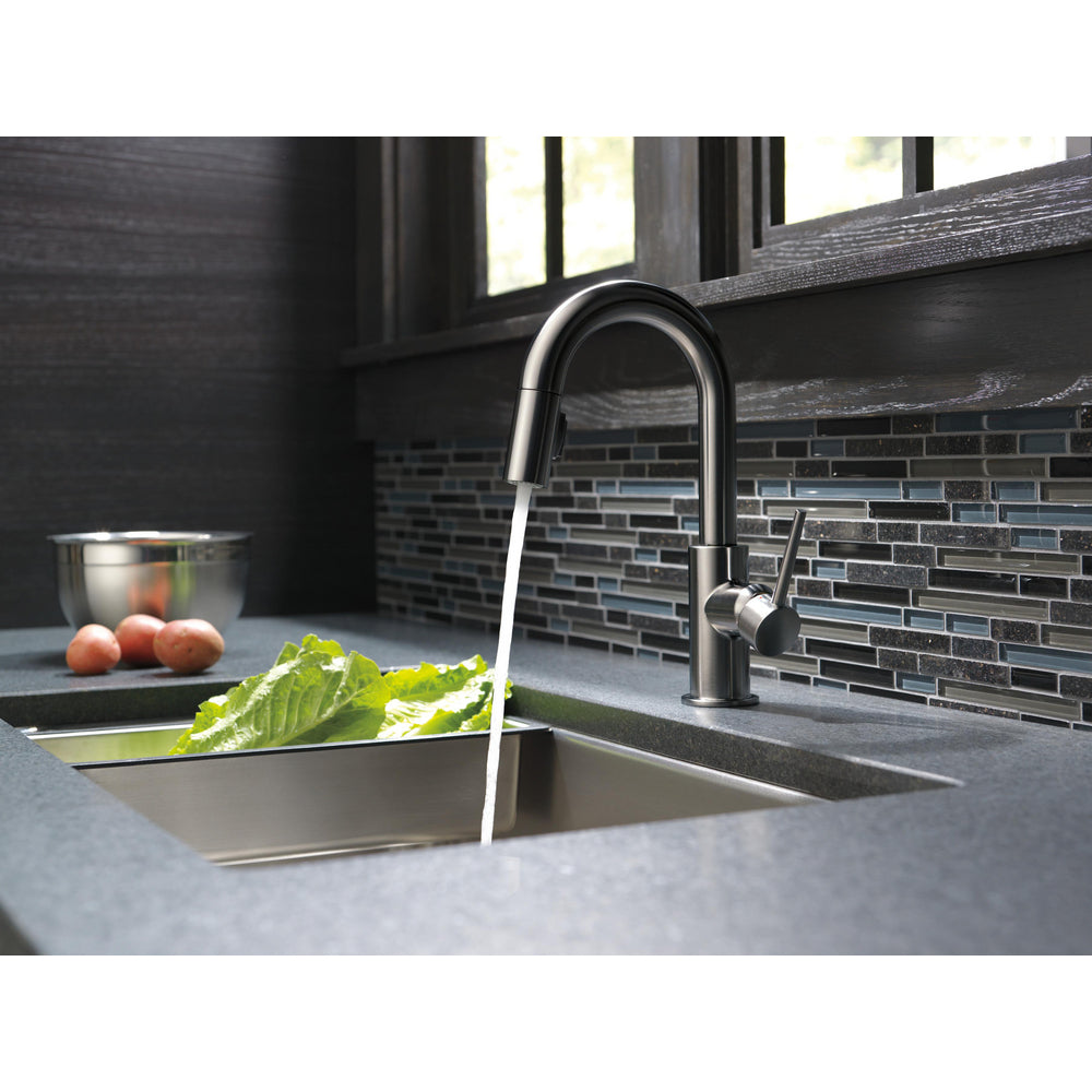 Delta 9959-KS-DST Trinsic 1-Handle Bar Faucet with Pull-Down Sprayer - Black Stainless