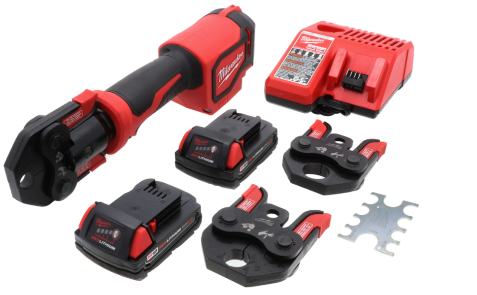 Milwaukee 2674-22C Cordless M18 Short Throw Press Tool Kit with PEX 1/2", 3/4" and 1" Crimp Jaws