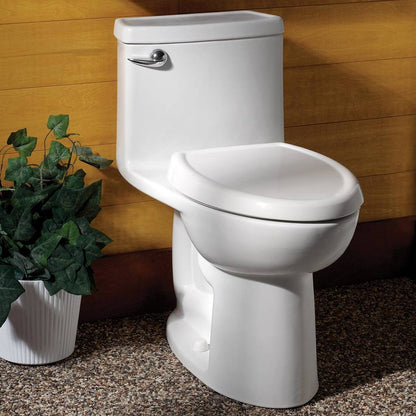 American Standard 2403128.020 Compact Cadet 3 FloWise One-Piece 1.28 gpf Toilet with Seat in White 